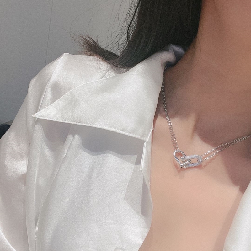T*f*ny necklaces